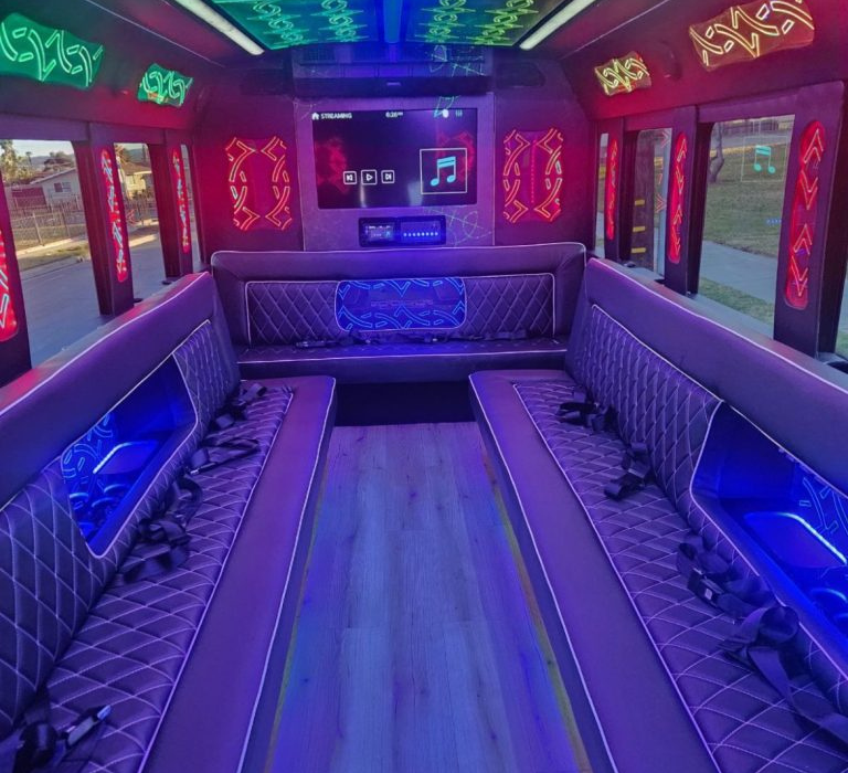 Party Bus 03